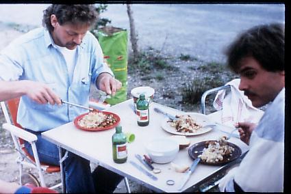 Ich weiß noch immer was Mami und Papi damals getan haben Ich weiß noch immer was Mami und Papi damals getan haben